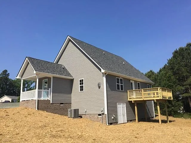 3900 Hamlin Creek Ct — Photo 4