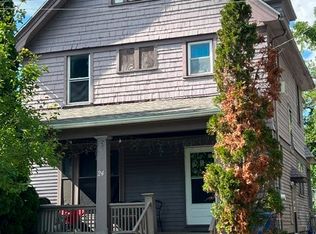 24 Wilbur St, Rochester, NY 14611