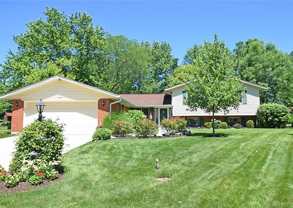 1st image of 2301 Pondview Dr