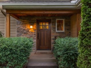 306 Dearborn Ct, Hopkins, MN 55343
