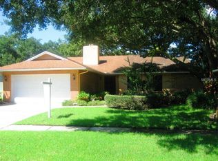 12508 Twisted Oak Dr, Tampa, FL 33624