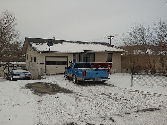 3rd image of 1540 Burlington Ave