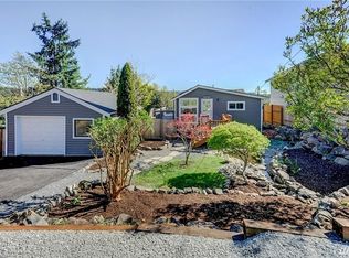 6433 NE 182nd St, Kenmore, WA 98028