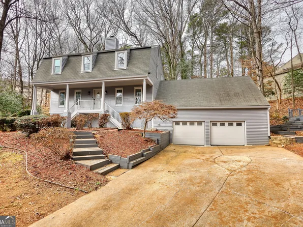 4205 Aberdeen Pass NE, Roswell, GA 30075