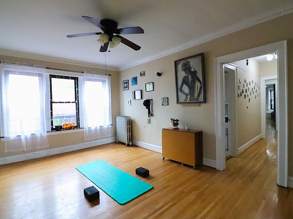 3rd image of 1729 W Farwell Ave #2