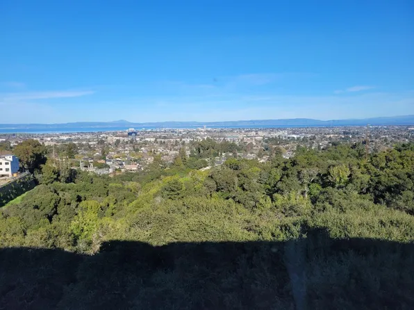 10 Scenic Way APT 306, San Mateo, CA 94403