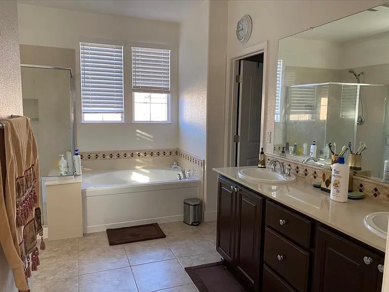 967 Willow Bridge Dr — Photo 12