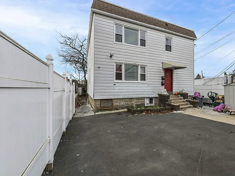 317 Old Bergen Rd #22E — Photo 18