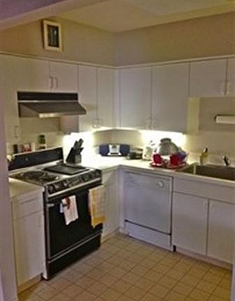 4th image of 389 E Neponset St #389E