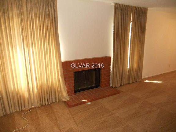 5th image of 3322 Astoria Dr