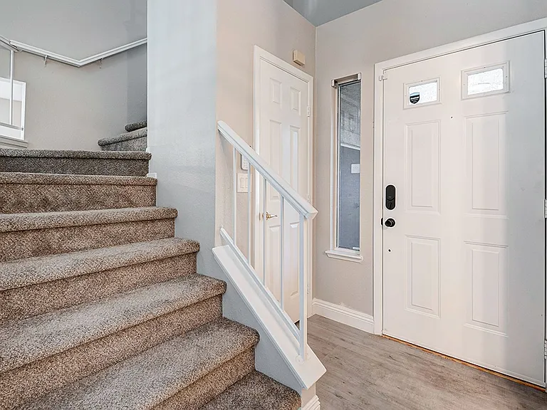 2641 Golden Sands Dr — Photo 12