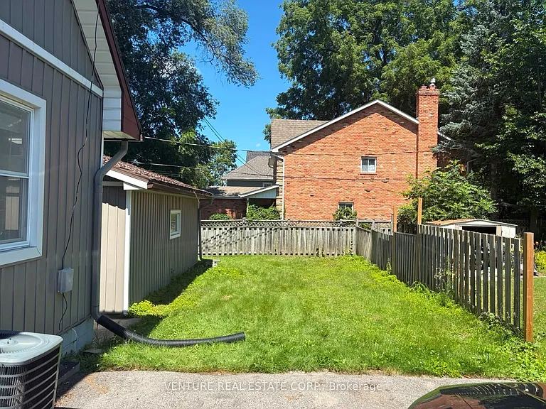 6 Sullivan Dr — Photo 31