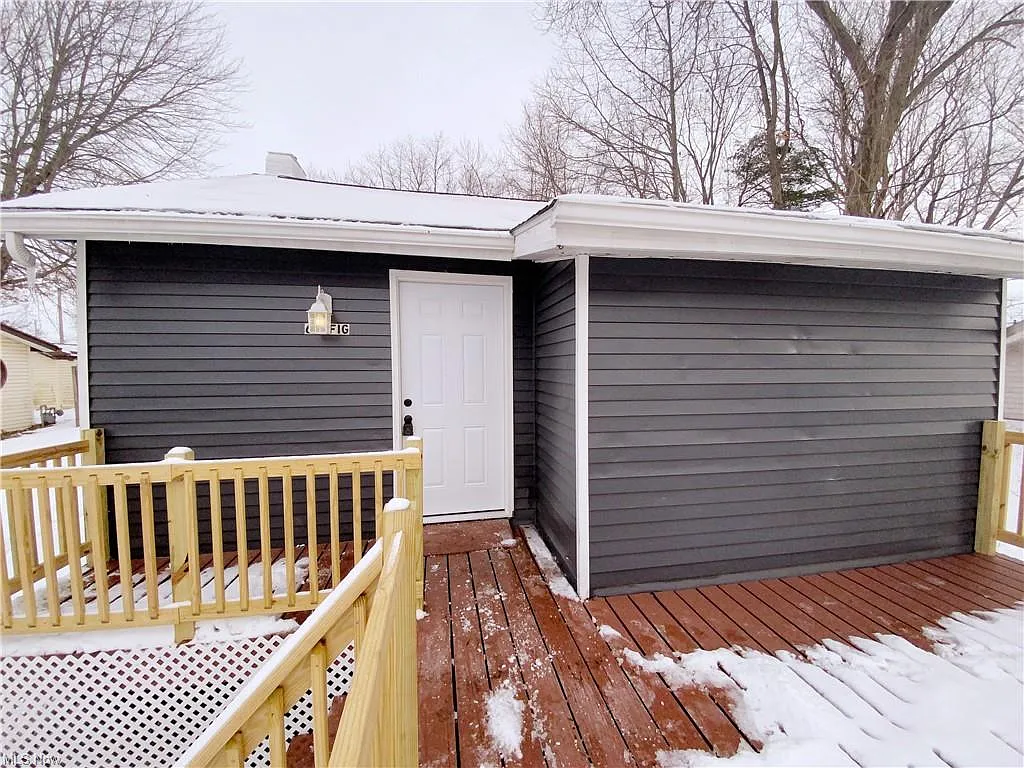 614 Fig Dr photo 1