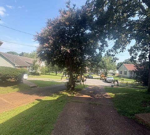 5th image of 3208 Agatha Ct