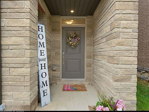 4th image of 16 Raspberry Ln