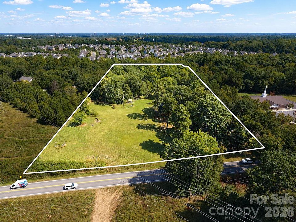 1st image of 1960 Pleasant Rd