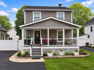 10 Finneran Lane, Pine Bush, NY 12566