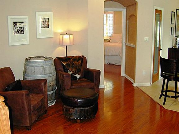 5th image of 133 Corinna Ct