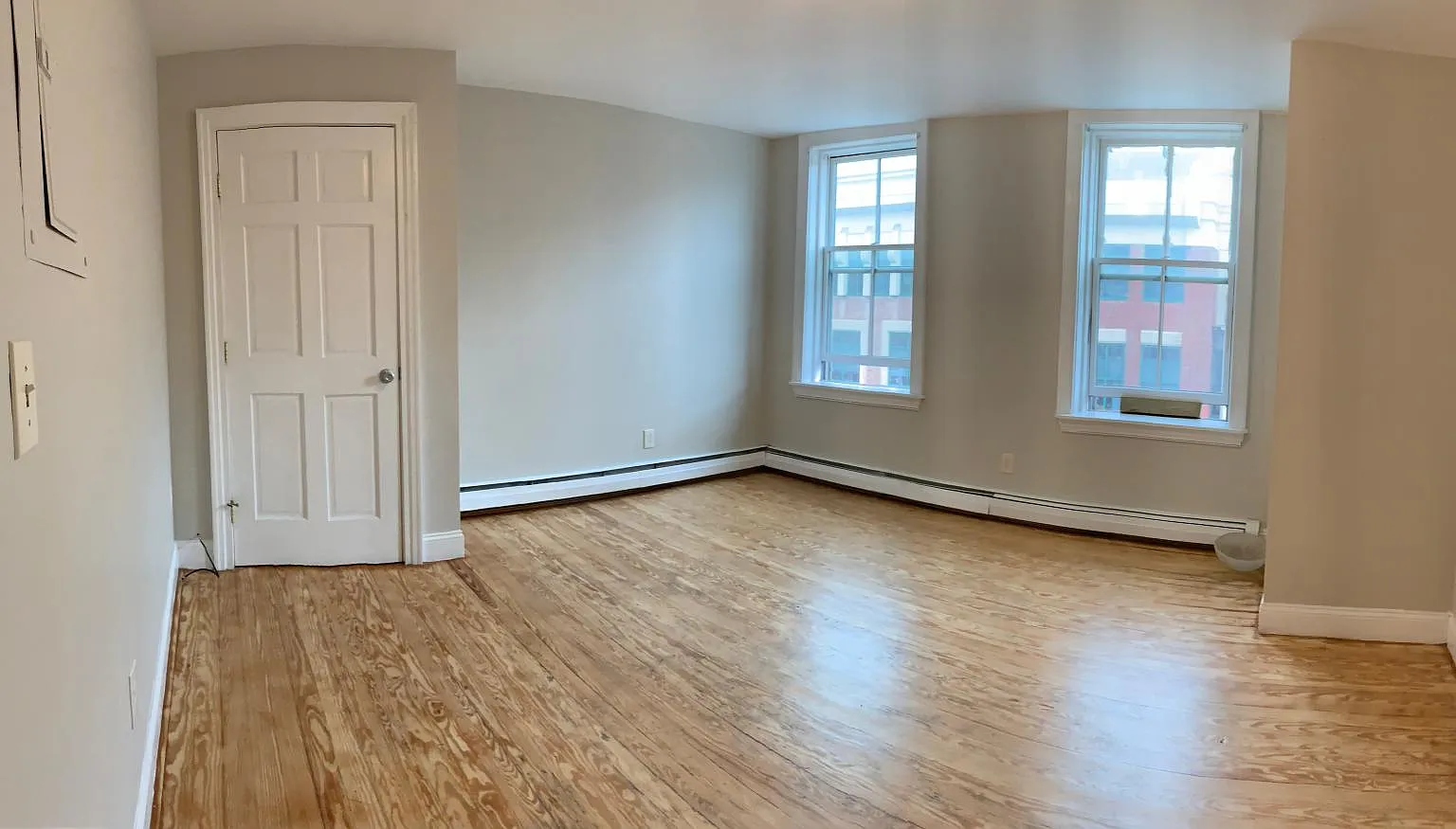 2 bed, 850 sqft, $1,750 — Photo 4