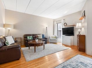1856 Beacon St APT 2C, Brookline, MA 02445