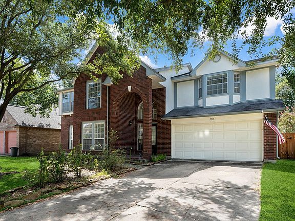 2nd image of 7306 Oak Walk Dr