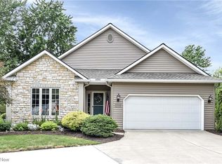 2770 Wilks Ln #8, Westlake, OH 44145