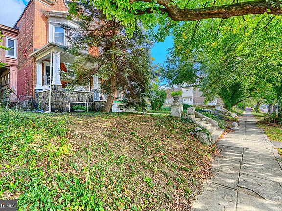 3rd image of 3819 Park Heights Ave