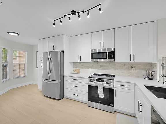 4th image of 9399 Boca River Circle