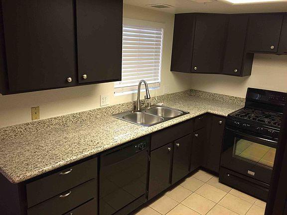 5th image of 140 Bel Port Dr Unit 141