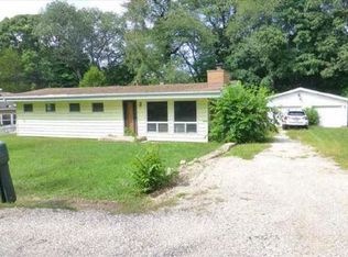 117 Morton St, Creve Coeur, IL