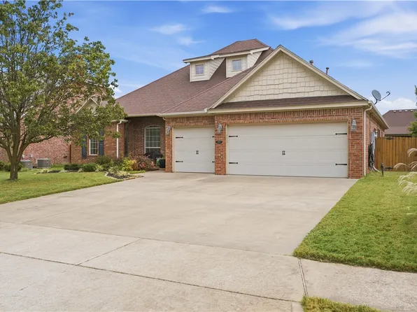 4005 SW Banbury Dr, Bentonville, AR 72713