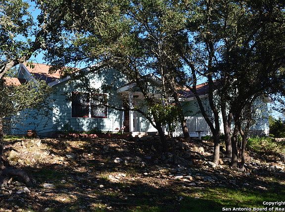2nd image of 1076 Twisted Oak Ct