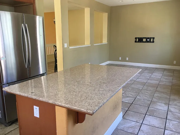 1061 Pearl Ter — Photo 11