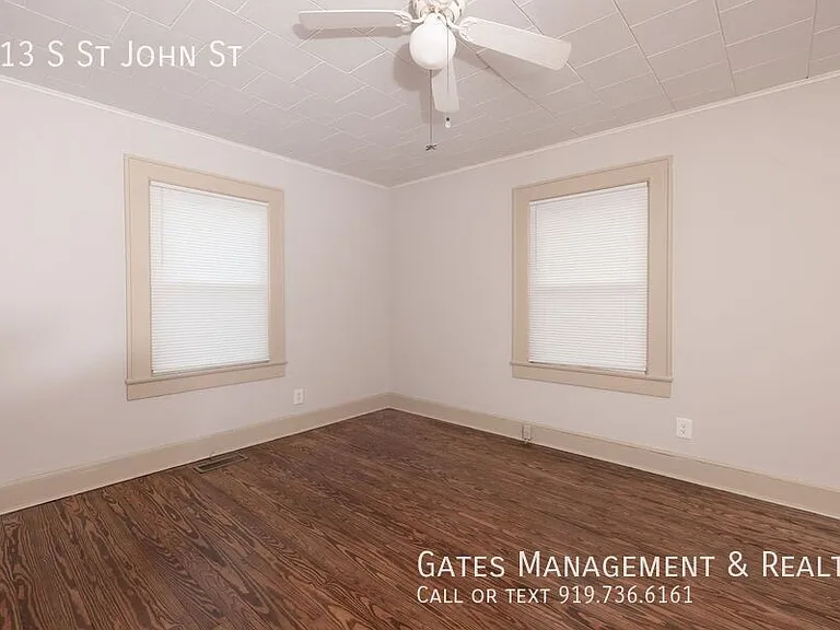 413 S Saint John St — Photo 11