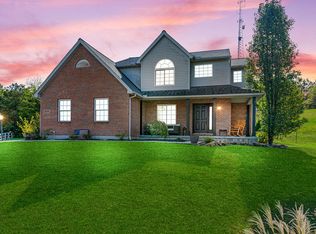 1055 Cedar Trail Ct, Alexandria, KY 41001