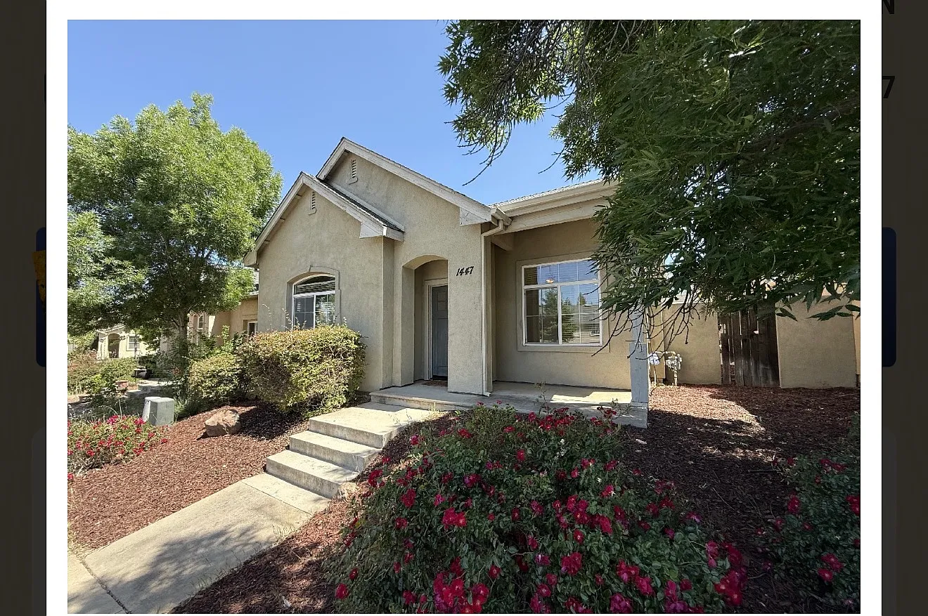 3 bed, 1596 sqft, $2,200 — Photo 1