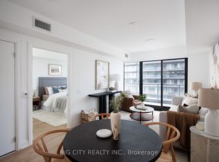 36 Brentcliffe Rd #904, Toronto, ON M4G3Y4