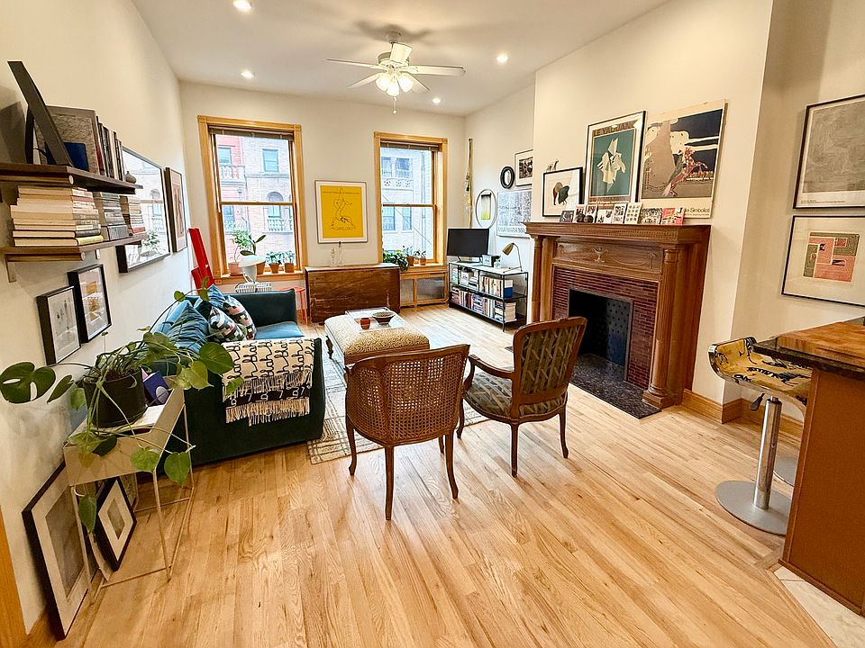 1st image of 324 W 76th St APT 3A