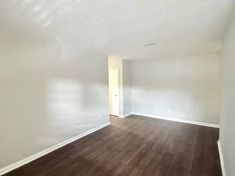 Residences at Cooper Bend — Photo 29
