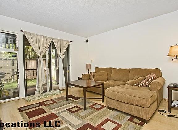 3rd image of 94-1512 Lanikuhana Ave APT 611