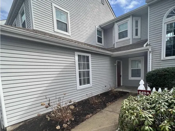 649 Rose Hollow Dr #A, Morrisville, PA 19067