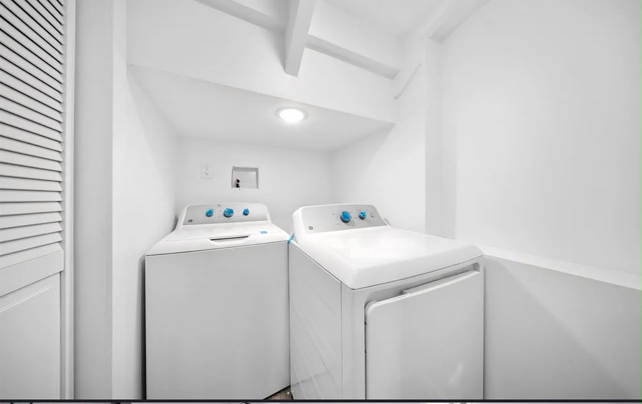 3 bed, $3,100 — Photo 3