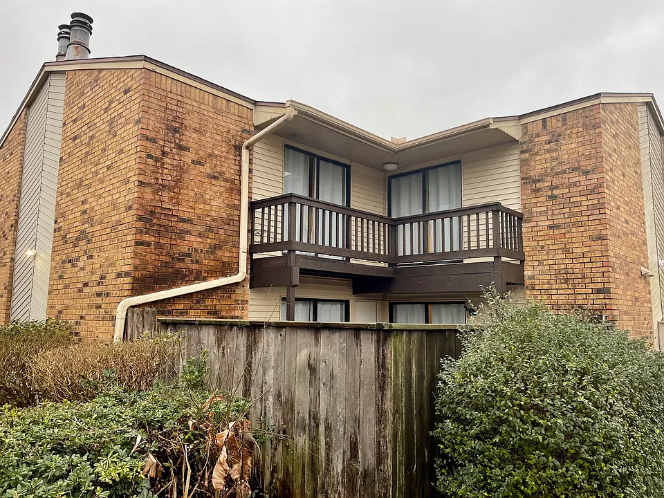 1212 N Major Dr #19S