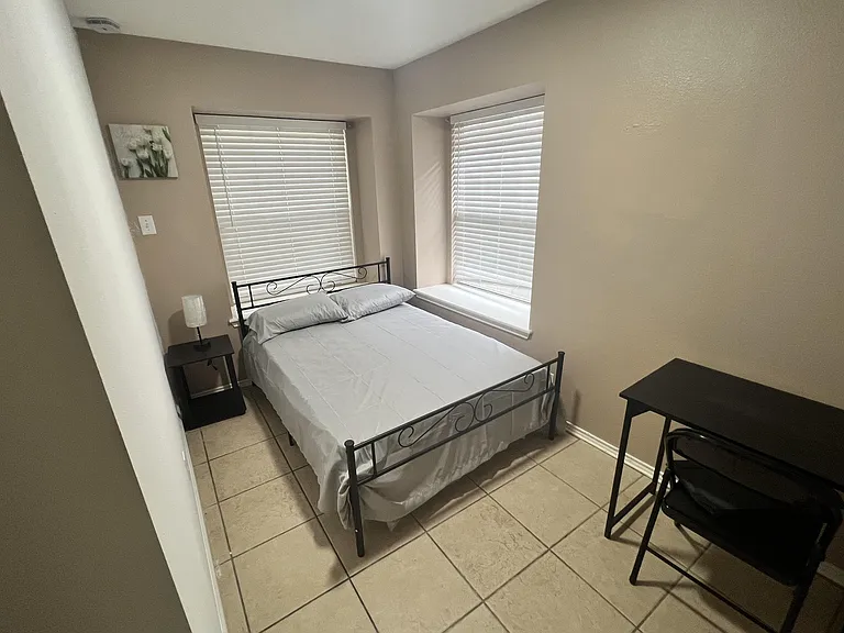 Highland Lake Dr — Photo 5