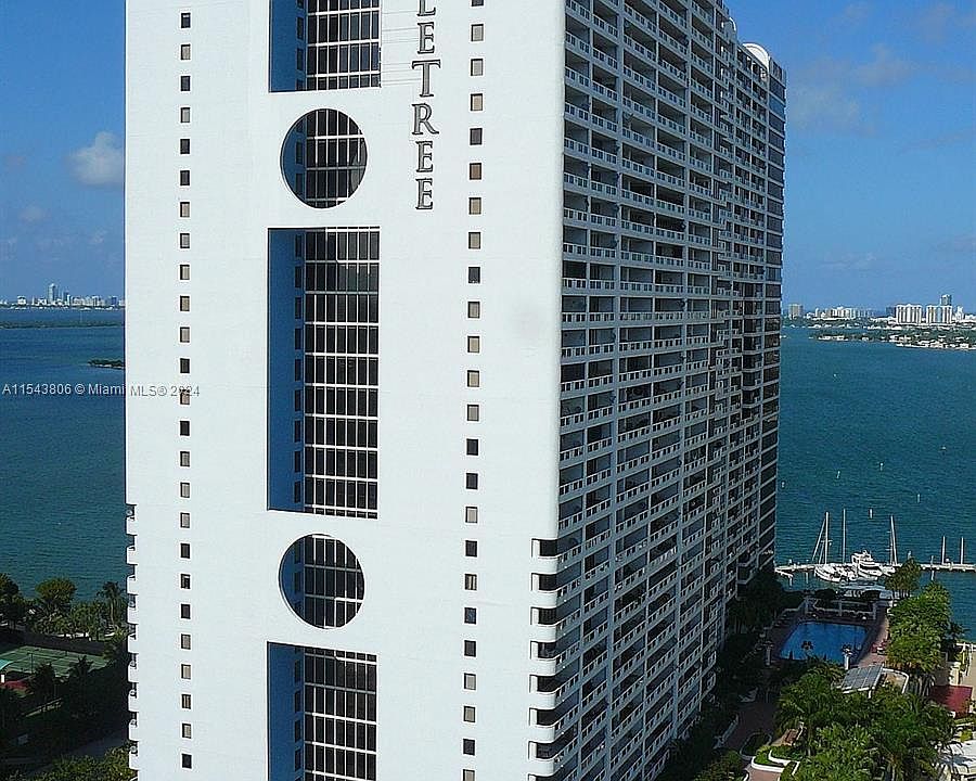 1st image of 1717 N Bayshore Dr #B-4154