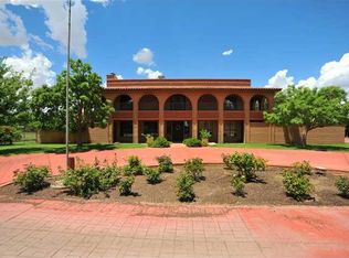 817 Camino De Paz Ct, El Paso, TX 79922