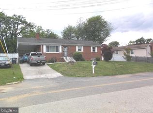 5801 Delta Ln, Suitland, MD 20746