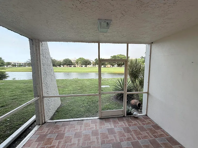 9230 Lagoon Pl #110 — Photo 14
