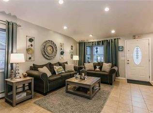 321 Commack Rd, Shirley, NY 11967