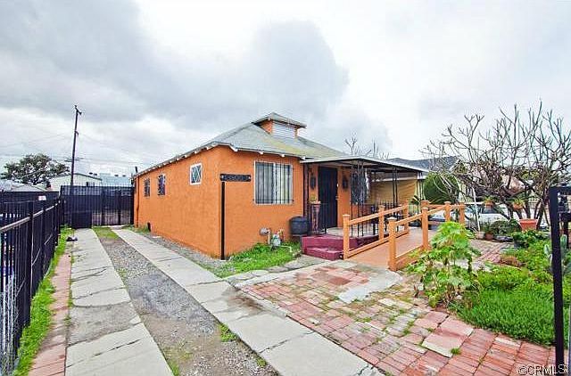 2nd image of 1600 E 88th St